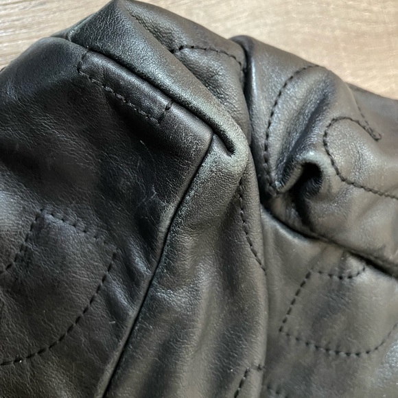 Marc Jacob’s leather tote - Picture 4 of 7